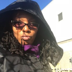 Meet your Posher, Candice